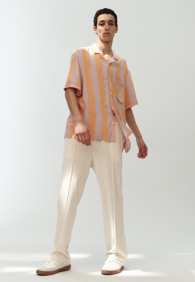 » H&M's Threefold Approach to Summer 2023 Style HM Men Summer 2023 Street Lookbook 008