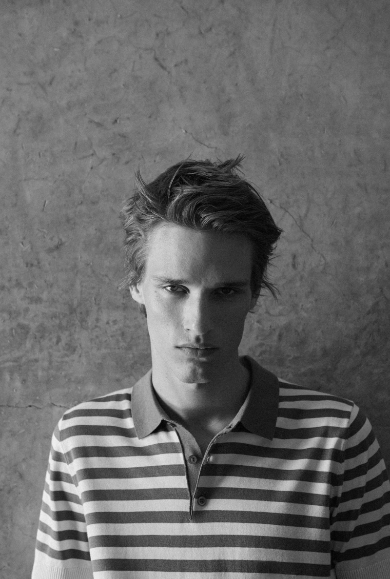 » Utter Stillness: Yeray Relaxes in Massimo Dutti Massimo Dutti 2023 Yeray Allgayer 013