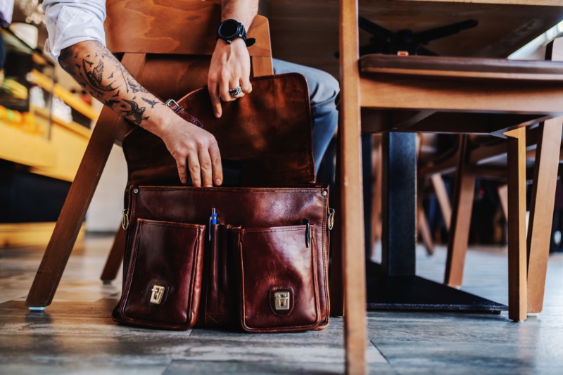 Mens Distressed Leather Messenger Bag