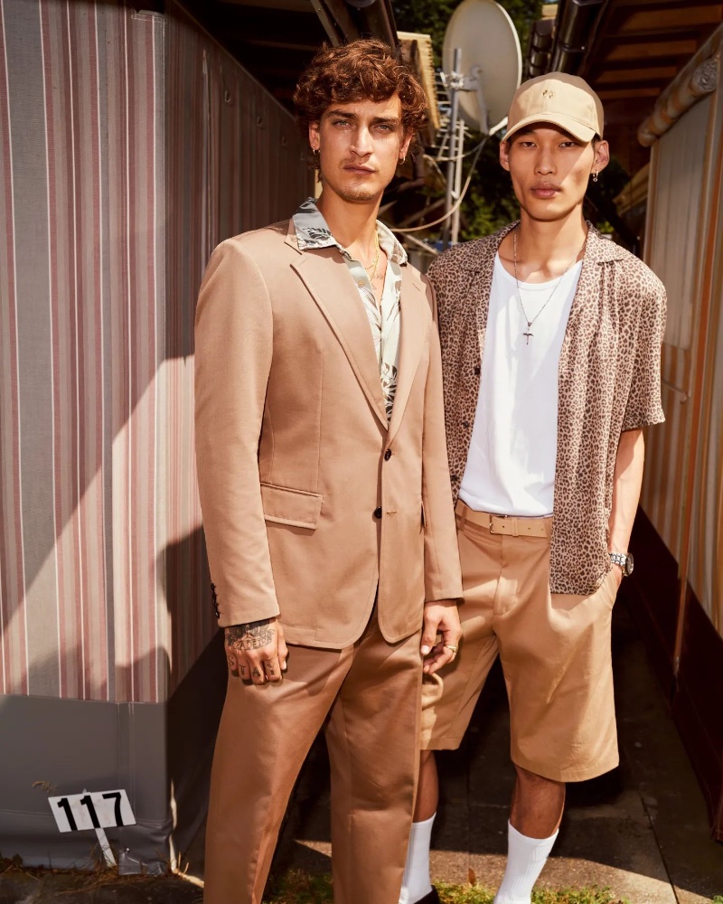 Strellson enlists Jonathan Bellini and Chun Soot as the faces of its spring-summer 2023 campaign.