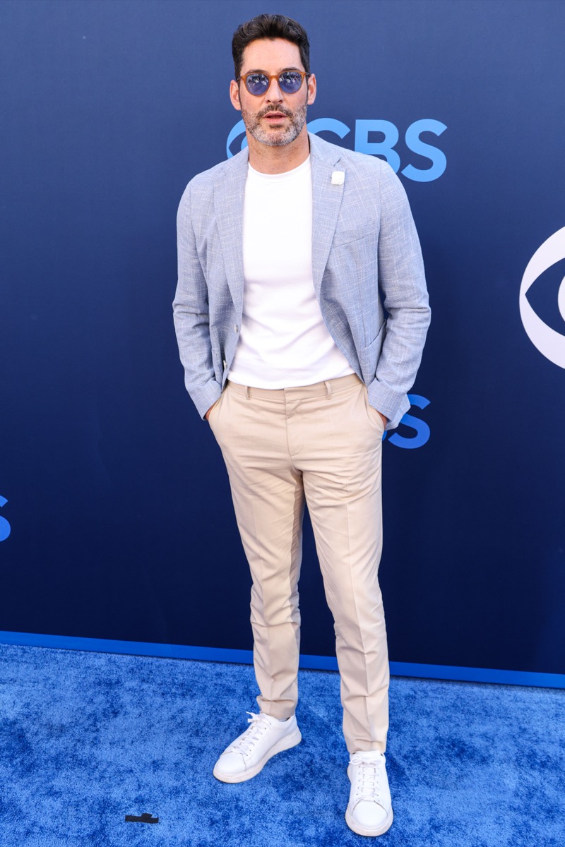Tom Ellis Sports Coat Chinos White Sneakers