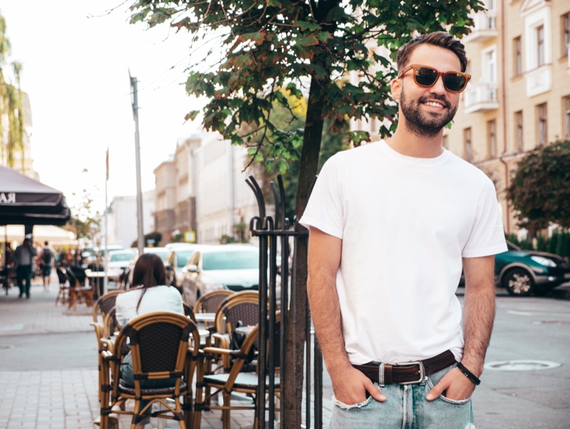 White Tee Street Style