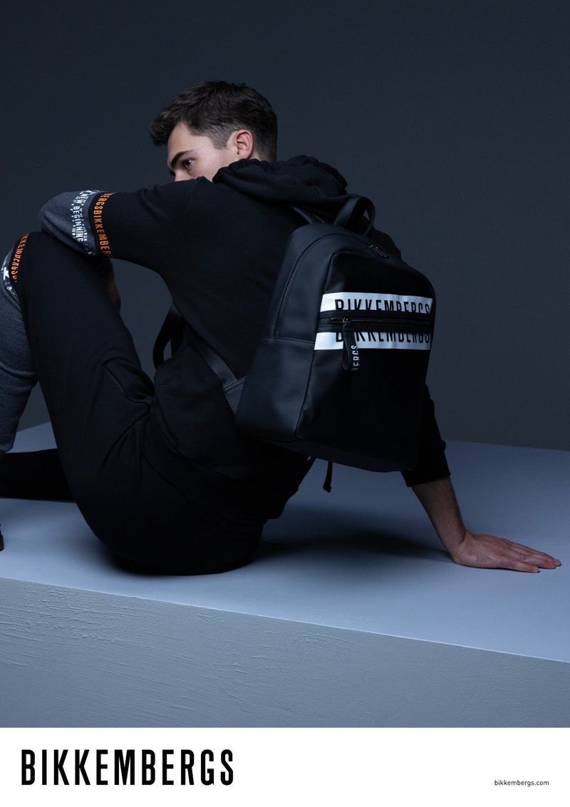Bikkembergs enlists Alessio Pozzi as the star of its fall-winter 2023 campaign. » Alessio Pozzi Stars in Bikkembergs Fall 2023 Campaign Bikkembergs enlists Alessio Pozzi as the star of its fall-winter 2023 campaign.