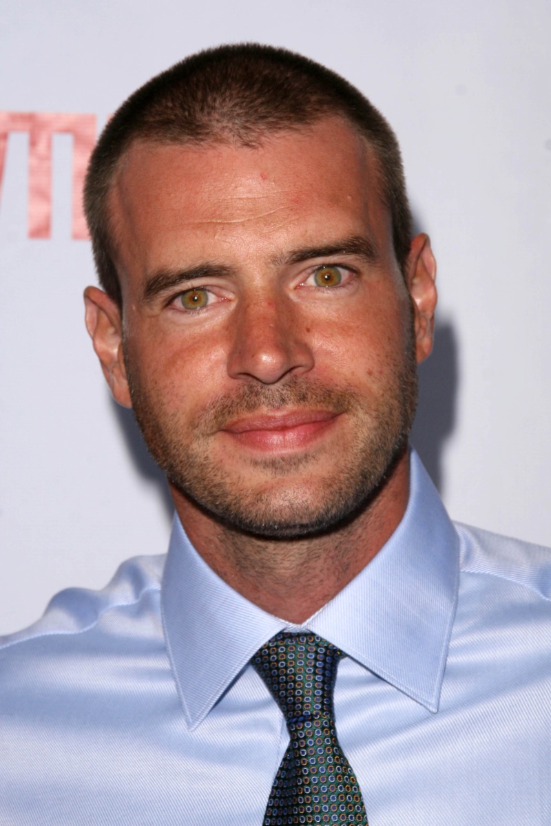 Scott Foley pictured with the Burr Cut. 