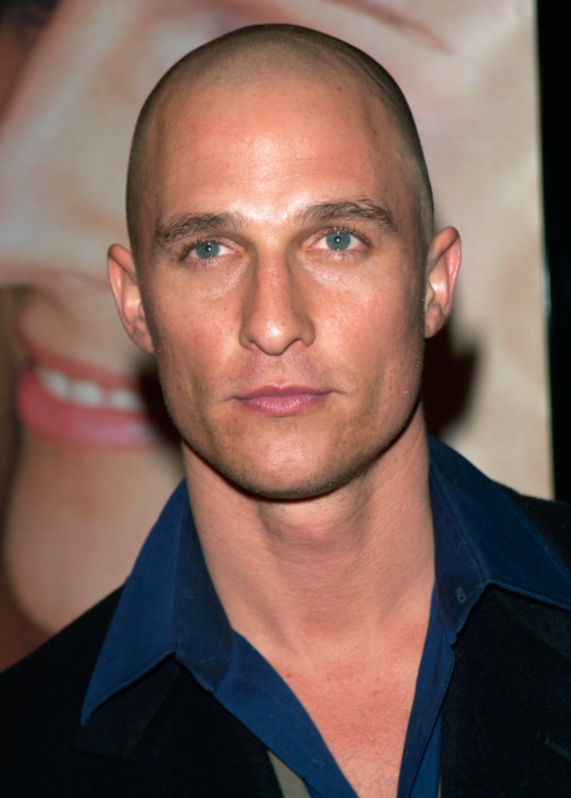 Although best known for his curly hair, Matthew McConaughey sported a zero buzz cut at the 2000 premiere of What Women Want.