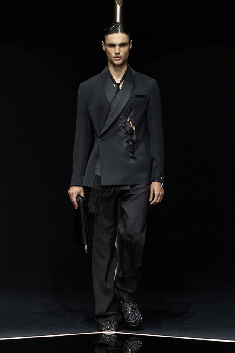 Emporio Armani Spring 2024: Moonlight Elegance