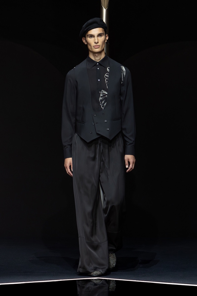 Emporio Armani Spring 2024: Moonlight Elegance