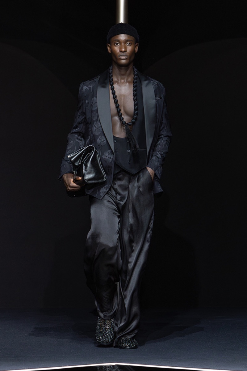 Emporio Armani Spring 2024: Moonlight Elegance