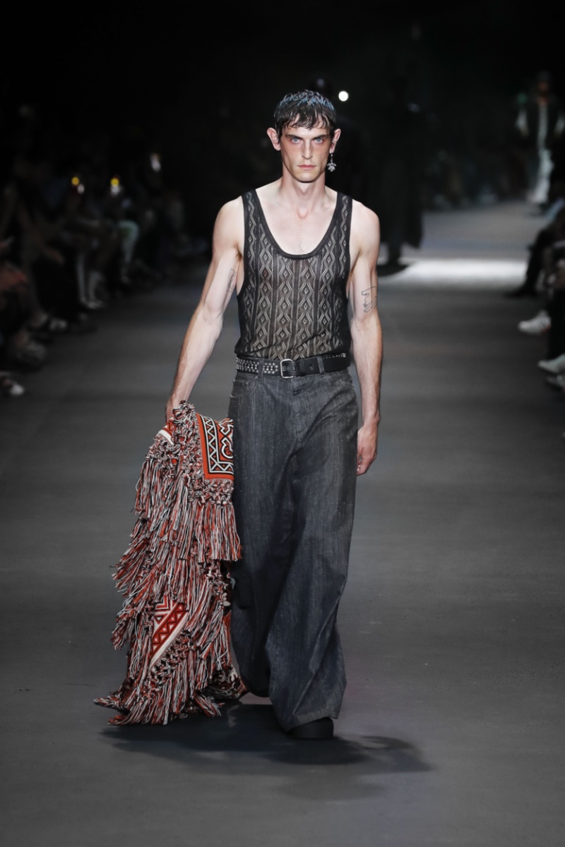 » Etro Spring 2024: Discover Etroallegories Etro Spring Summer 2023 Collection Men 001