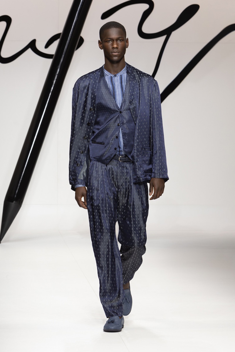 Armani Spring 2024 Weaving a Story