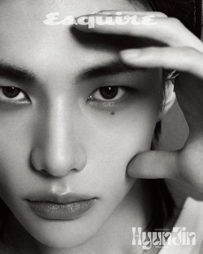 Ready for his close-up, Hyunjin covers the June 2023 issue of Esquire Korea. » Hyunjin Dons Cartier for Esquire Korea June 2023 Covers Ready for his close-up, Hyunjin covers the June 2023 issue of Esquire Korea.