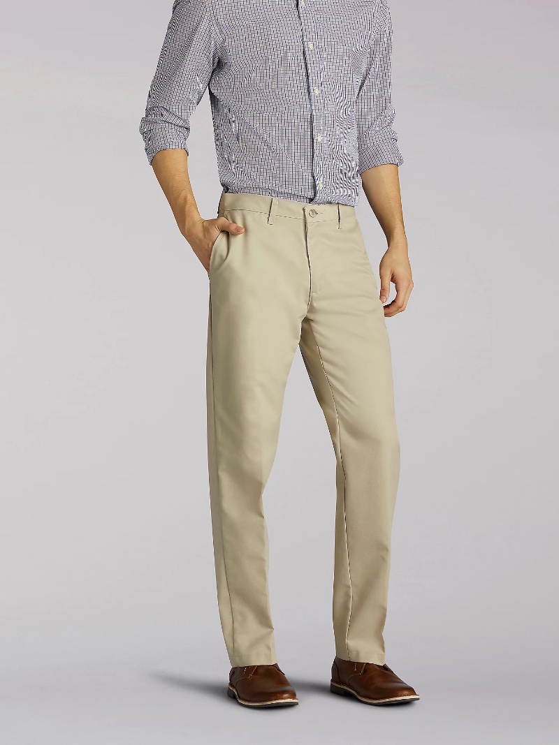 Khaki Pants for Men: The Best Options & How to Wear Them