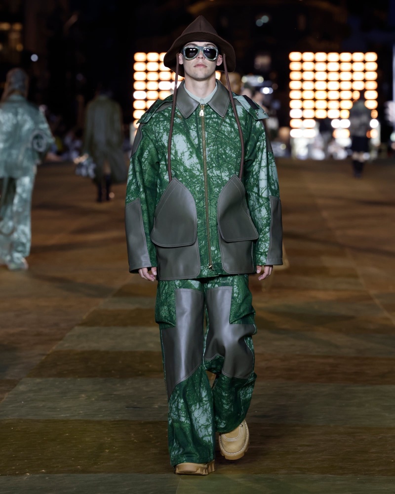 See Louis Vuitton Men's Early Spring 2020 Collection