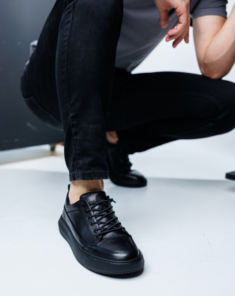 Mens Black Jeans Outfit Black Leather Sneakers