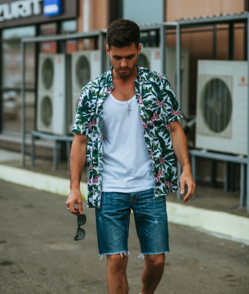 Mens Shorts Outfits Denim Cut Off Shorts Hawaiian Print Shirt