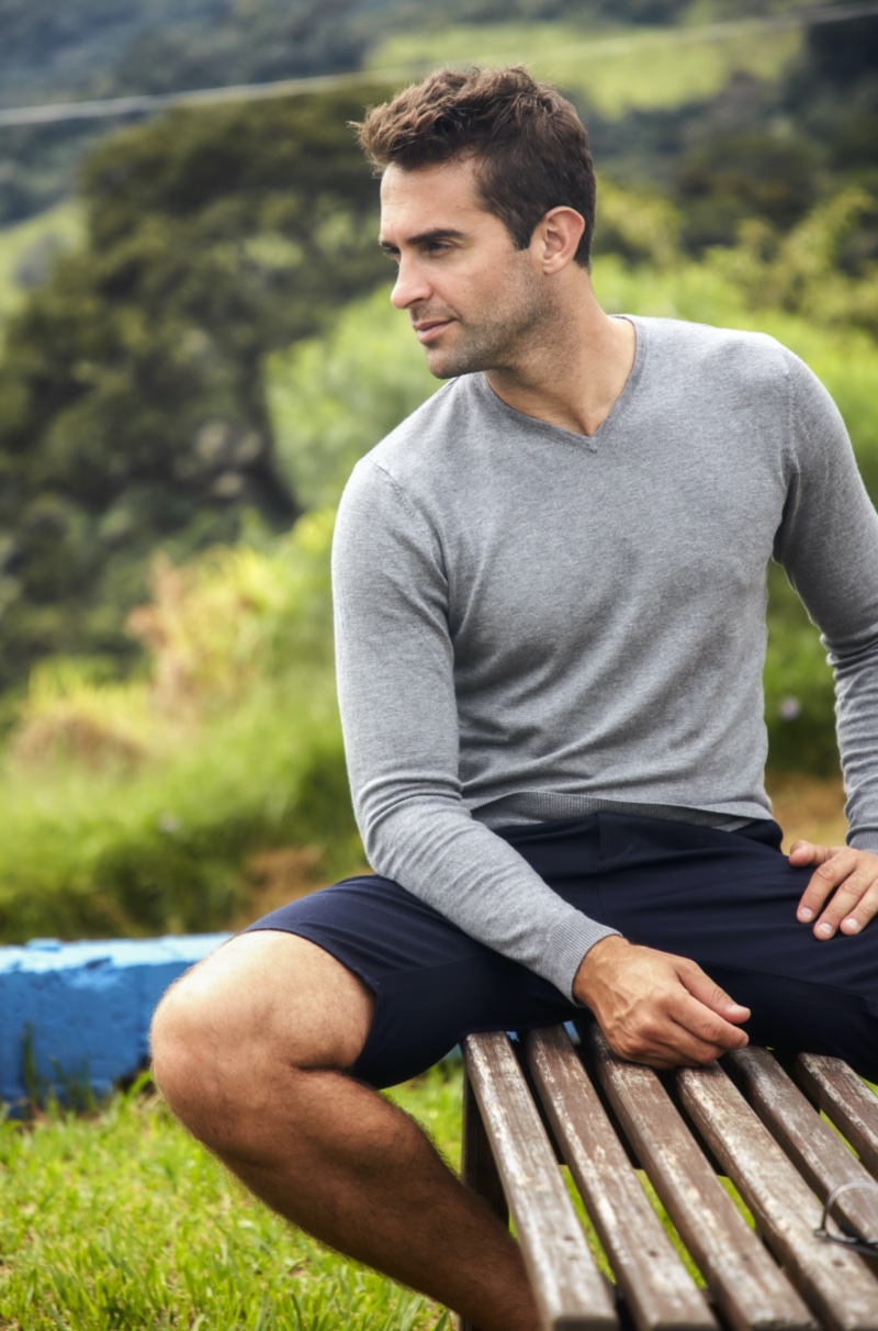 Mens Shorts Outfits V-Neck Sweater