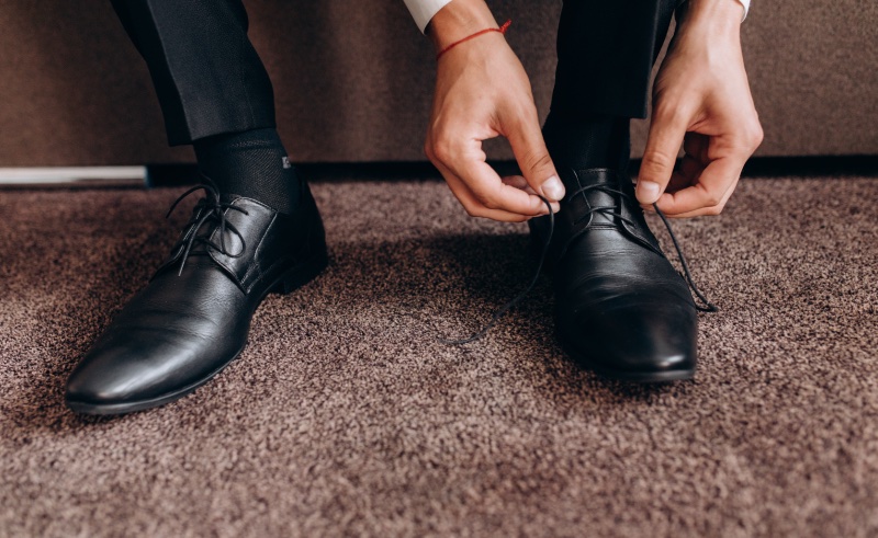 Minimalist Wardrobe Men Black Dress Shoes