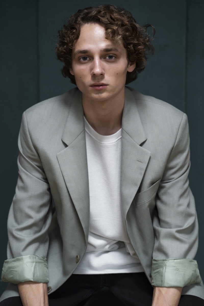 Minimalist Wardrobe Men Unstructured Blazer » Minimalist Wardrobe Essentials for Men: The Ultimate Guide Minimalist Wardrobe Men Unstructured Blazer