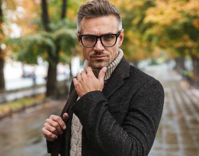 Modern Trendy Mens Glasses Mature Black Frame Glasses