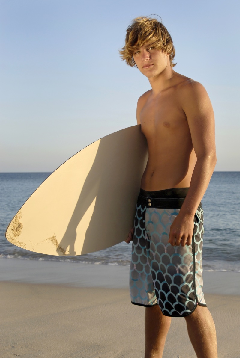 Surfer Style Men Board Shorts Pattern Shaggy Hair