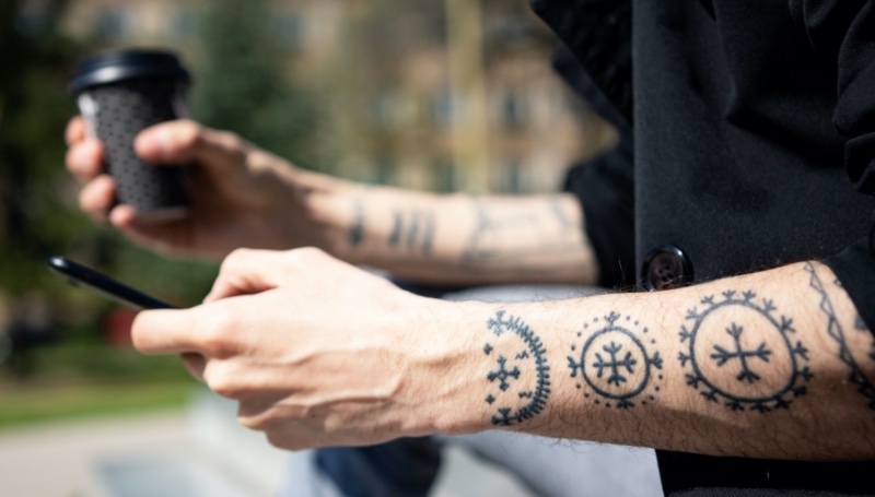 Tattoo Ideas for Men Abstract Arm