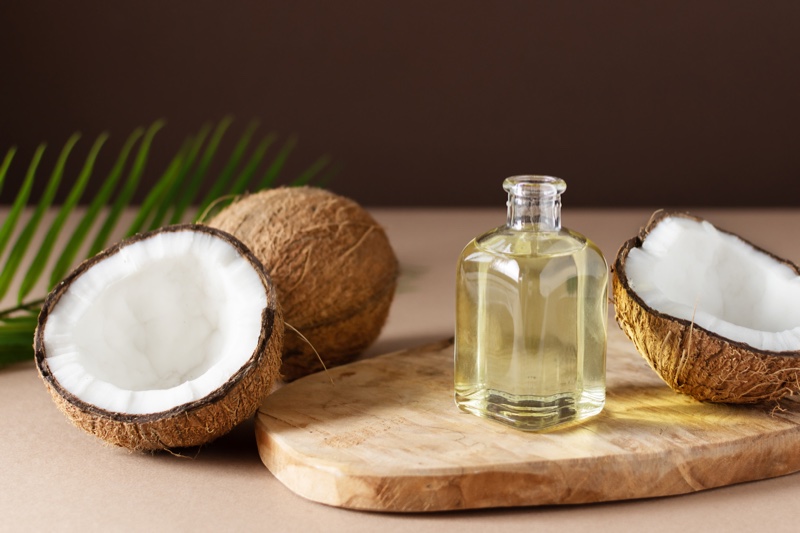 Coconut Scent Oil » 5 Reasons to Try a Coconut Scent in Fragrance Coconut Scent Oil