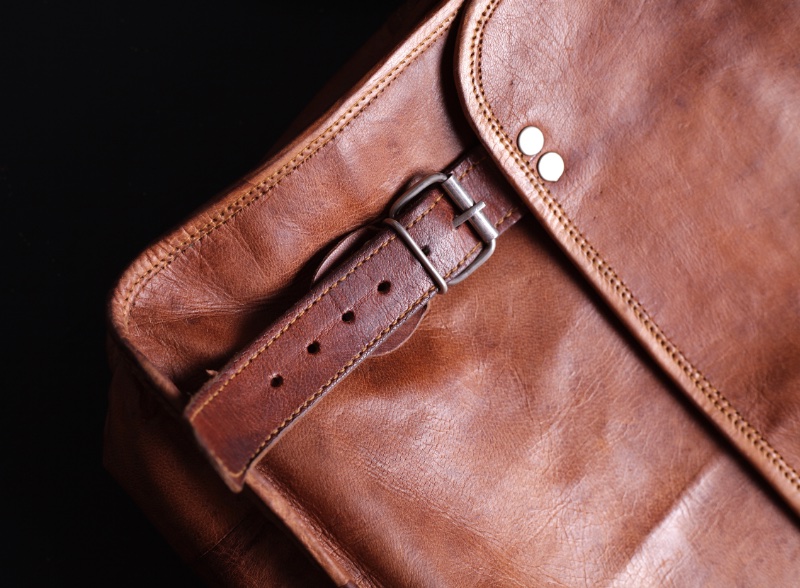 Day to Day Leather Bag Care » Leather Bag Care: The Best Tips for Maintenance & Storage Day to Day Leather Bag Care