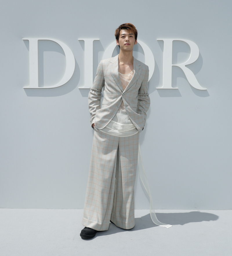 Stars in Dior Men: The Spring 2024 Show – The Fashionisto