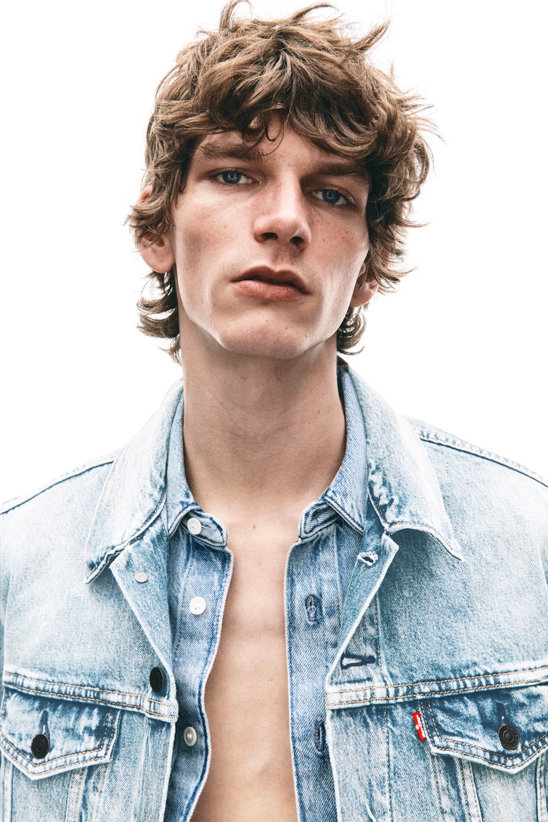 Erik van Gils wears denim jackets by Levi's and H&M. 