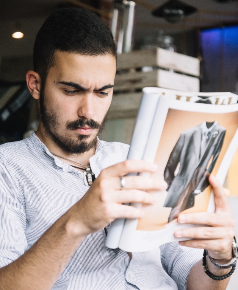 How to Dress Well Men Reading Magazine » How to Dress Better for Men: Mastering the Art How to Dress Well Men Reading Magazine