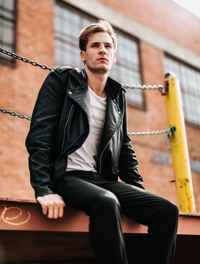 Leather Jacket Outfits Men White Tee » Leather Jacket Outfits for Men: Styling an Easy Cool Leather Jacket Outfits Men White Tee