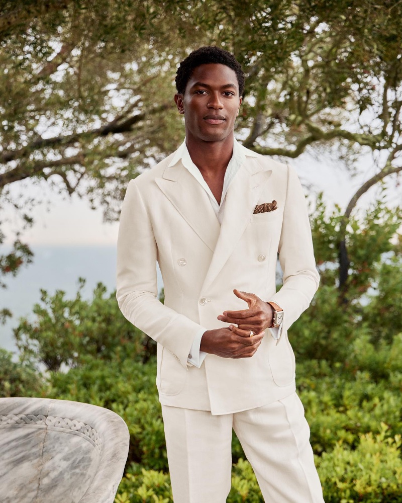 Ralph Lauren Channels Coastal Style with Effortless Elegance