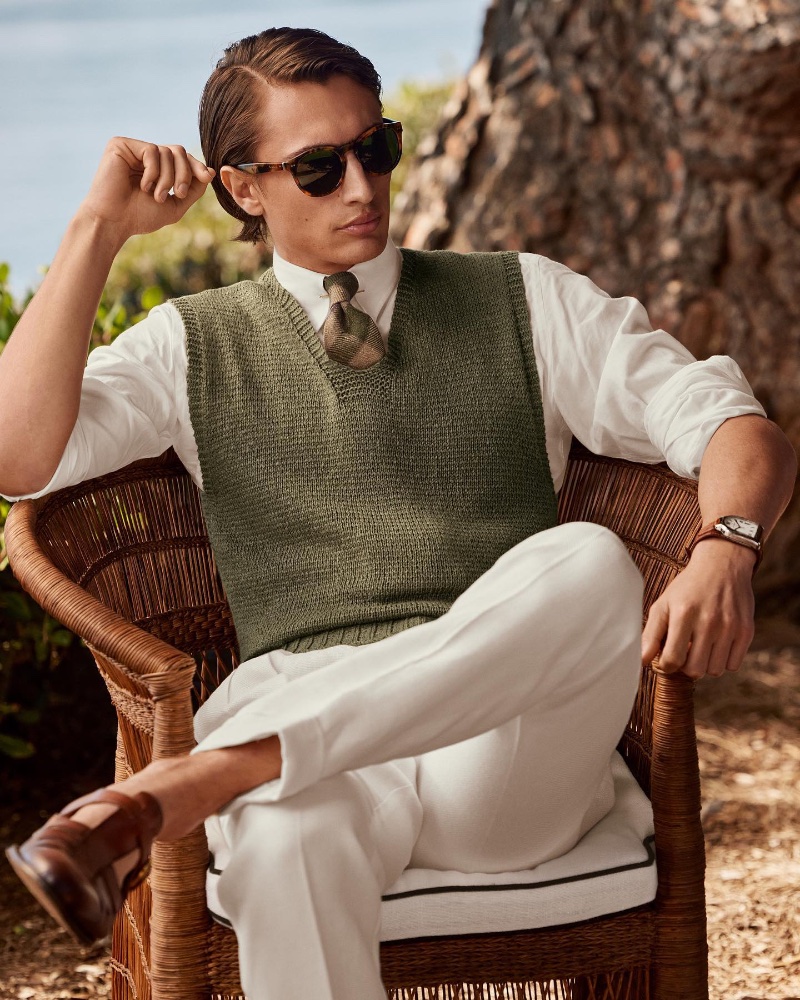 » Ralph Lauren Channels Coastal Style with Effortless Elegance Ralph Lauren Spring Summer 2023 Men 030