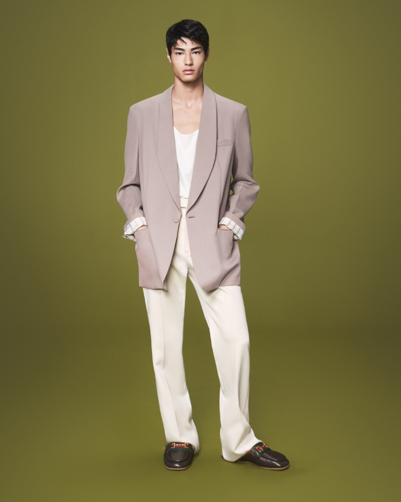 Louis Vuitton Enters A Kaleidoscope For Men's Fall/Winter 2023