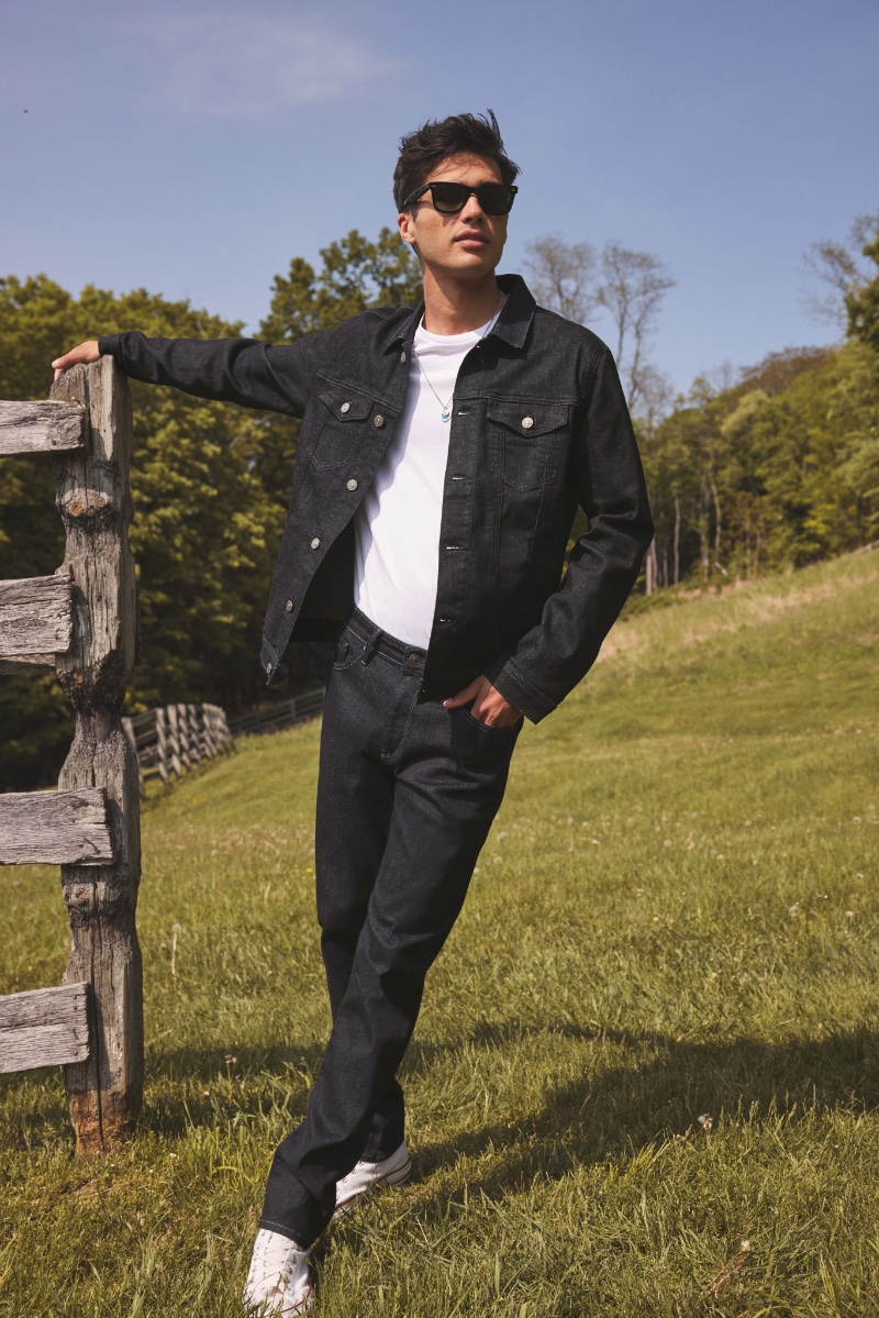 Laurence Coke sports a jean jacket with Jake jeans for Mavi's fall-winter 2023 campaign. » Mavi Takes to Stanfordville for Fall 2023 Campaign Laurence Coke sports a jean jacket with Jake jeans for Mavi's fall-winter 2023 campaign.