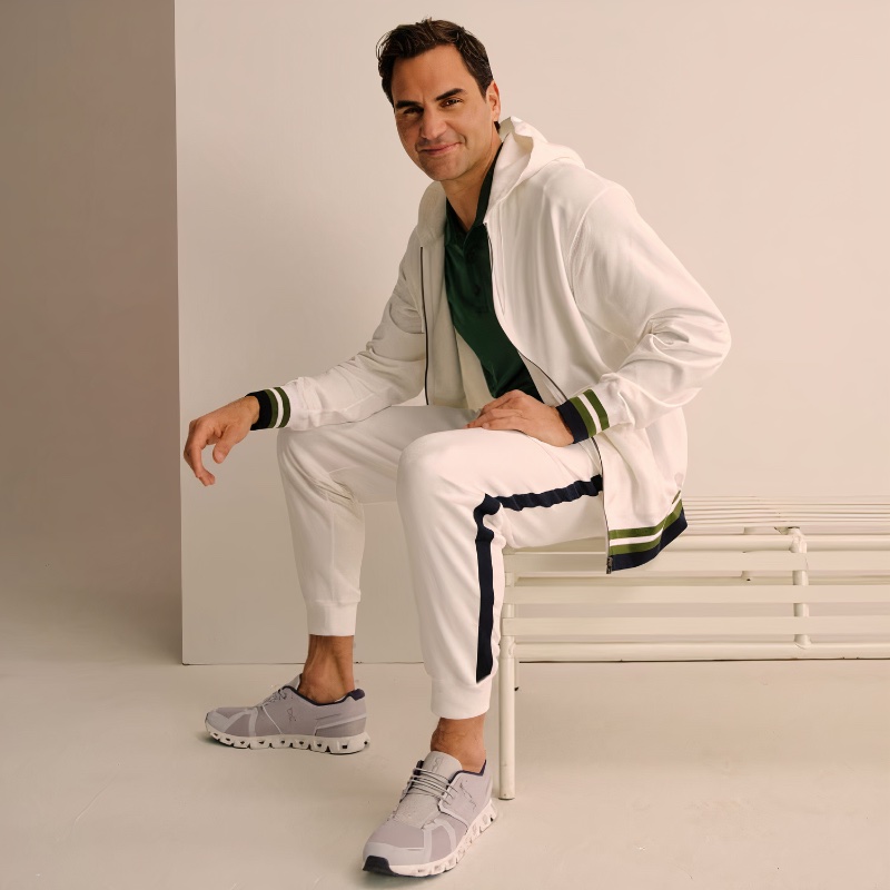» Roger Federer by JW Anderson: UNIQLO Fall 2023 Collection Roger Federer by JW Anderson UNIQLO Fall Winter 2023 Collection 001