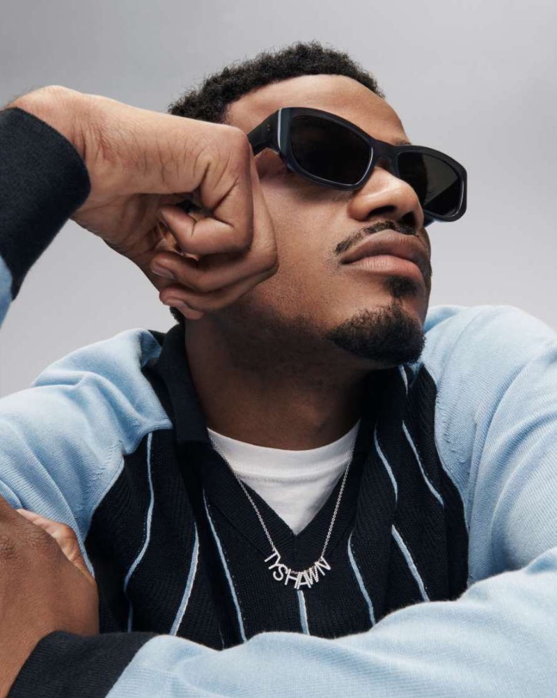 A cool vision, Tyshawn Jones rocks Anju glasses from Warby Parker in Licorice Crystal. » Warby Parker Fall 2023: Classic Eyewear with a Modern Twist A cool vision, Tyshawn Jones rocks Anju glasses from Warby Parker in Licorice Crystal.