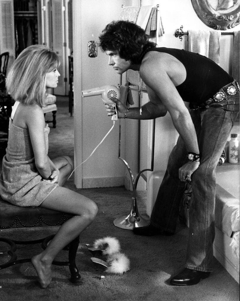 Warren Beatty Shampoo 1975 » 70s Men's Haircuts: Iconic Hairstyles Defying Convention Warren Beatty Shampoo 1975