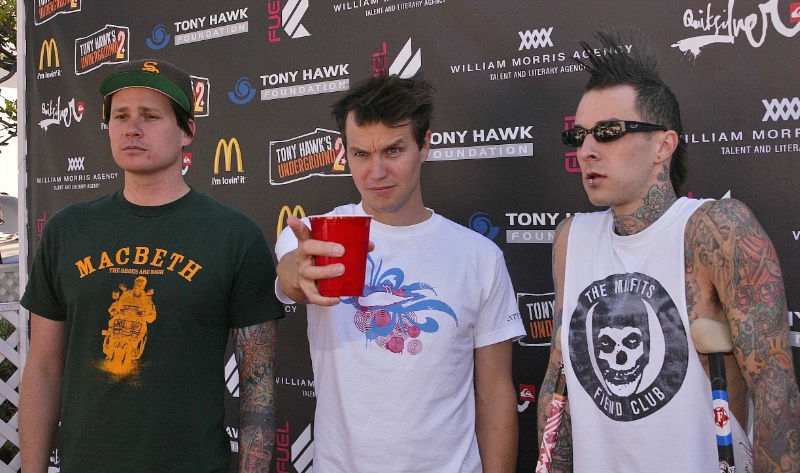 Blink-182 » Skater Style: Nail Skate Fashion for the Perfect Look Blink-182