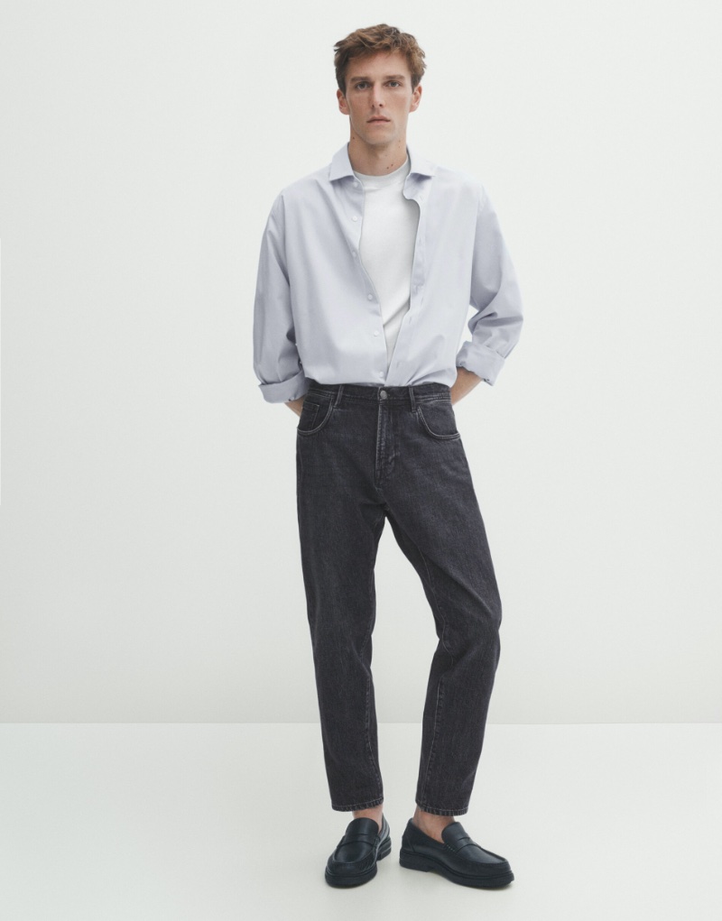 Business Casual Jeans Taper Fit Dress Shirt T-Shirt Loafers Men Massimo Dutti » Are Jeans Business Casual Now? Decoding Office Style Business Casual Jeans Taper Fit Dress Shirt T-Shirt Loafers Men Massimo Dutti