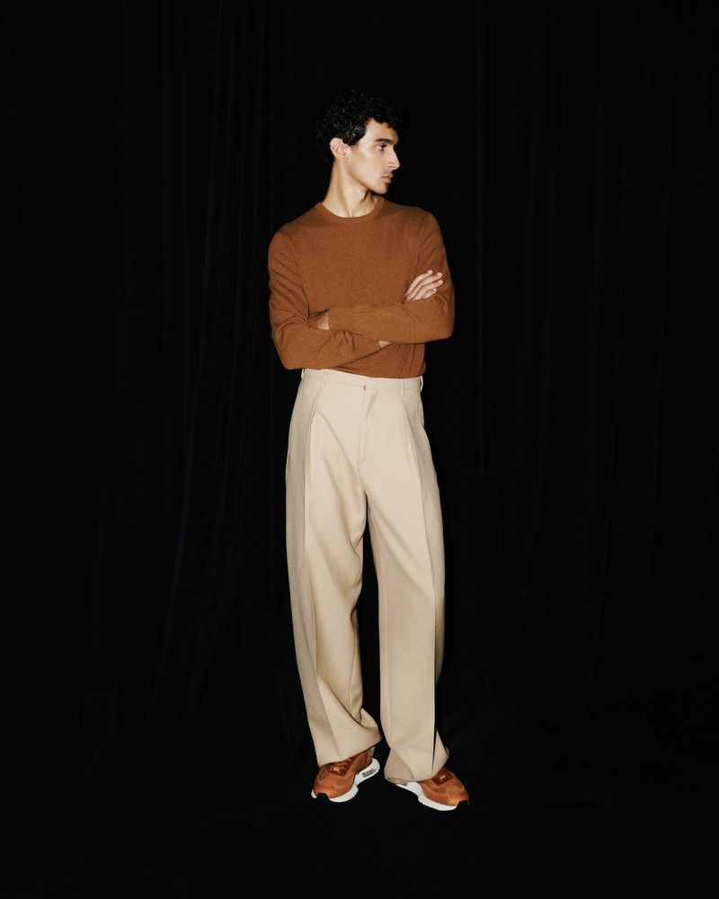 » Callum Stoddart Dons Sharp Styles for Le Mile Magazine Callum Stoddart 2023 Le Mile Magazine Editorial 003