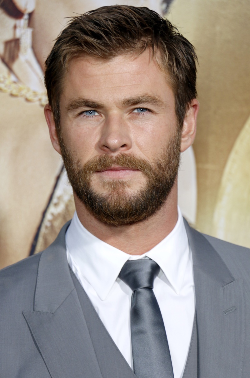 Chris Hemsworth Full Beard 2016