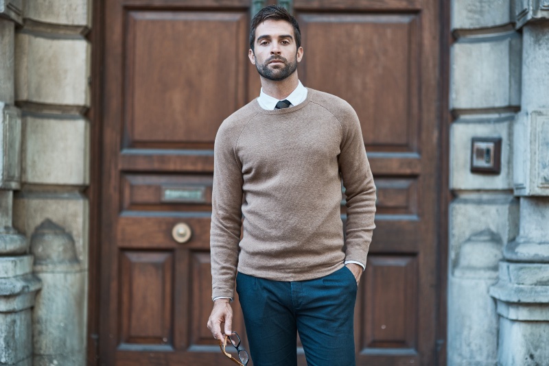 Man Sweater Shirt Tie Business Casual » Beyond the Suitcase: Curating a Business Wardrobe on the Go Man Sweater Shirt Tie Business Casual