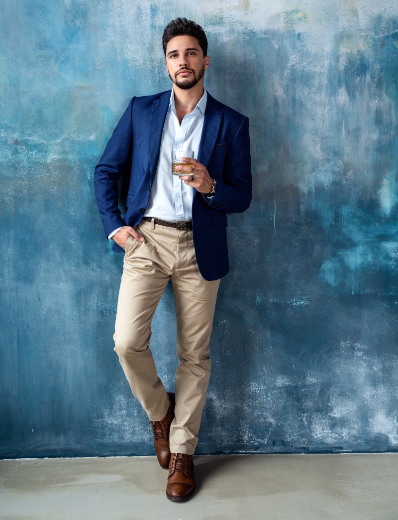 Muscular Man Pants » Sculpted Physique, Refined Style: Tips for the Gym-Devoted Muscular Man Pants
