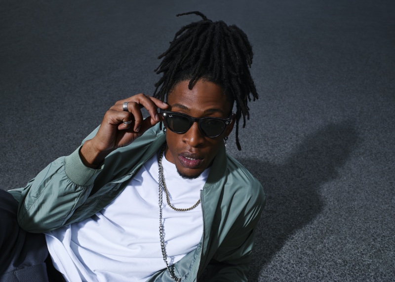 The Ray-Ban Meta collection brings livestreaming to eyewear. » Ray-Ban Meta Collection: The Future of Eyewear The Ray-Ban Meta collection brings livestreaming to eyewear.