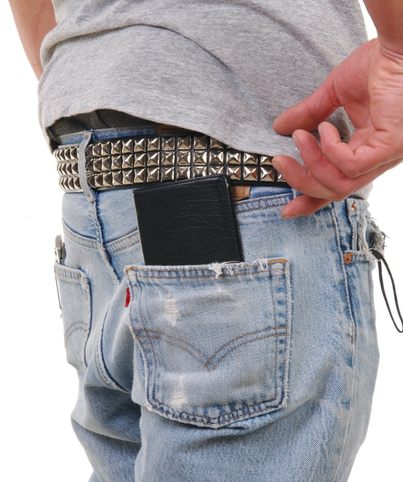 Skater Style Studded Belt » Skater Style: Nail Skate Fashion for the Perfect Look Skater Style Studded Belt