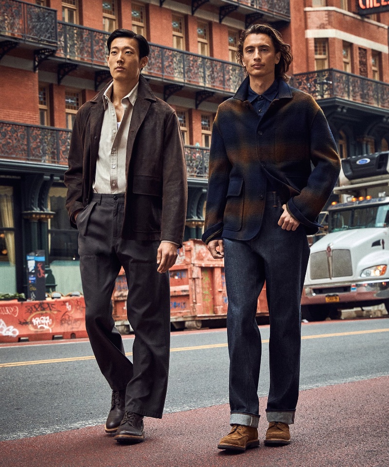 Todd Snyder showcases its latest fall menswear with help from models Juhyung Kang and James Turlington. Pictured left, Juhyung Kang wears a Todd Snyder Italian leather walking jacket, relaxed pleated welder pants, and a Hamilton + Todd Snyder shirt. » Todd Snyder Brings Fall Style to the Big Apple Todd Snyder showcases its latest fall menswear with help from models Juhyung Kang and James Turlington. Pictured left, Juhyung Kang wears a Todd Snyder Italian leather walking jacket, relaxed pleated welder pants, and a Hamilton + Todd Snyder shirt.
