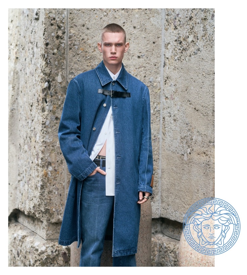 Jake Hodder takes the spotlight for Versace's fall-winter 2023 denim campaign.