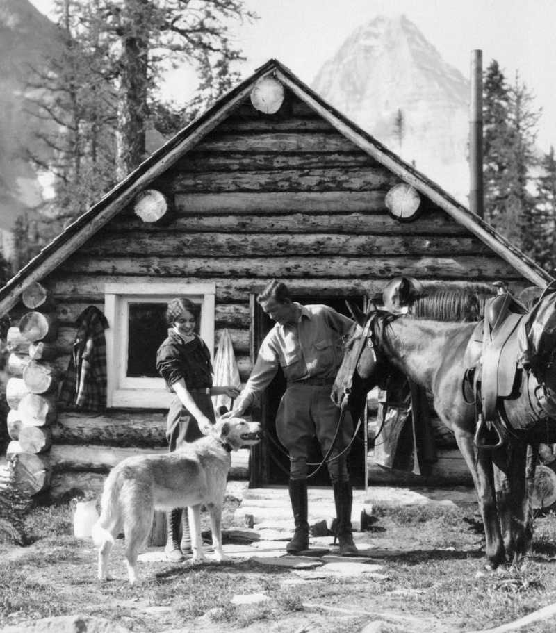 1920s Couple Log Cabin