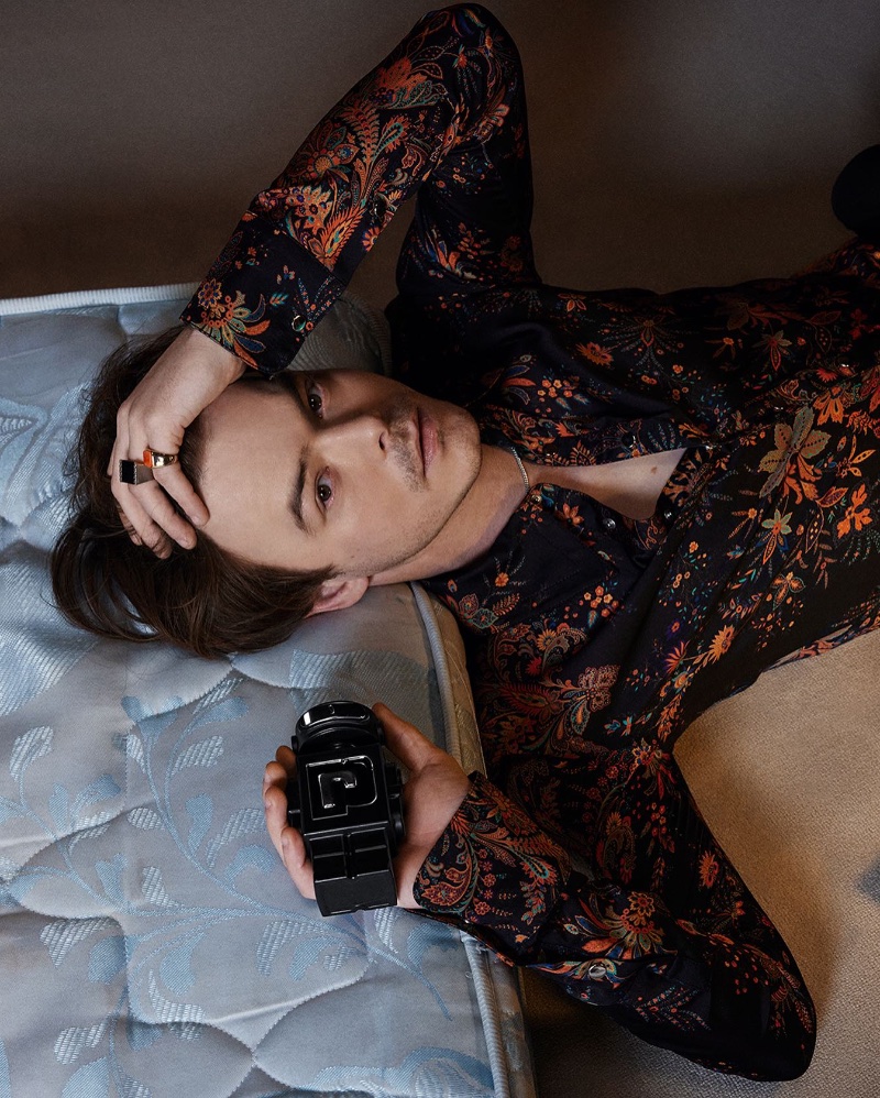 Charlie Heaton Captivates in Rabanne Phantom Parfum Ad